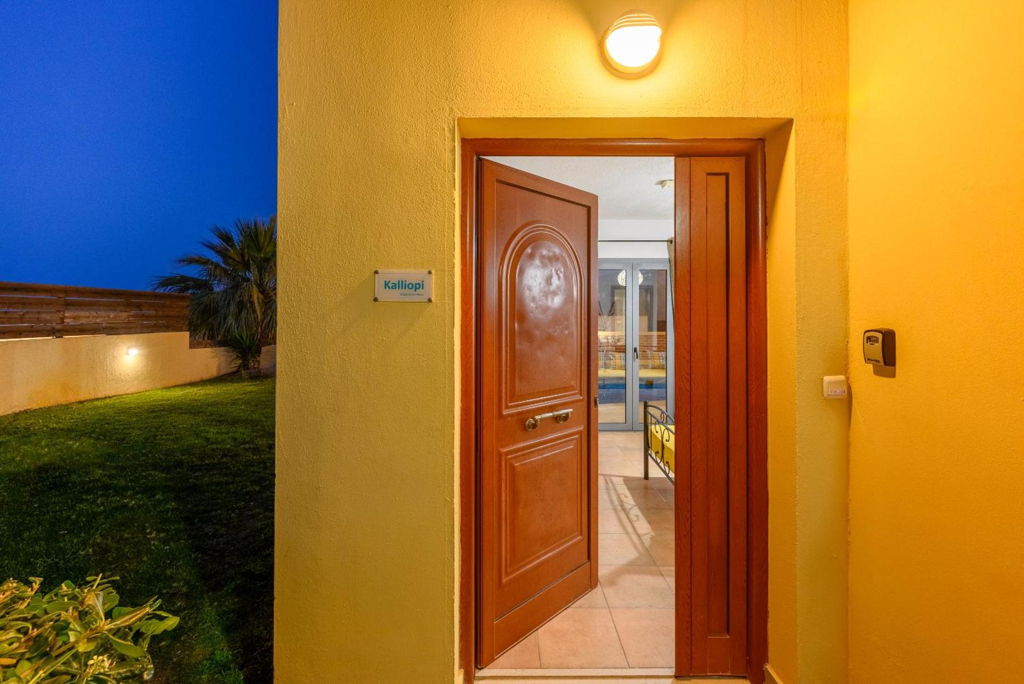 Renia'S Villas Hersonissos  Exterior photo